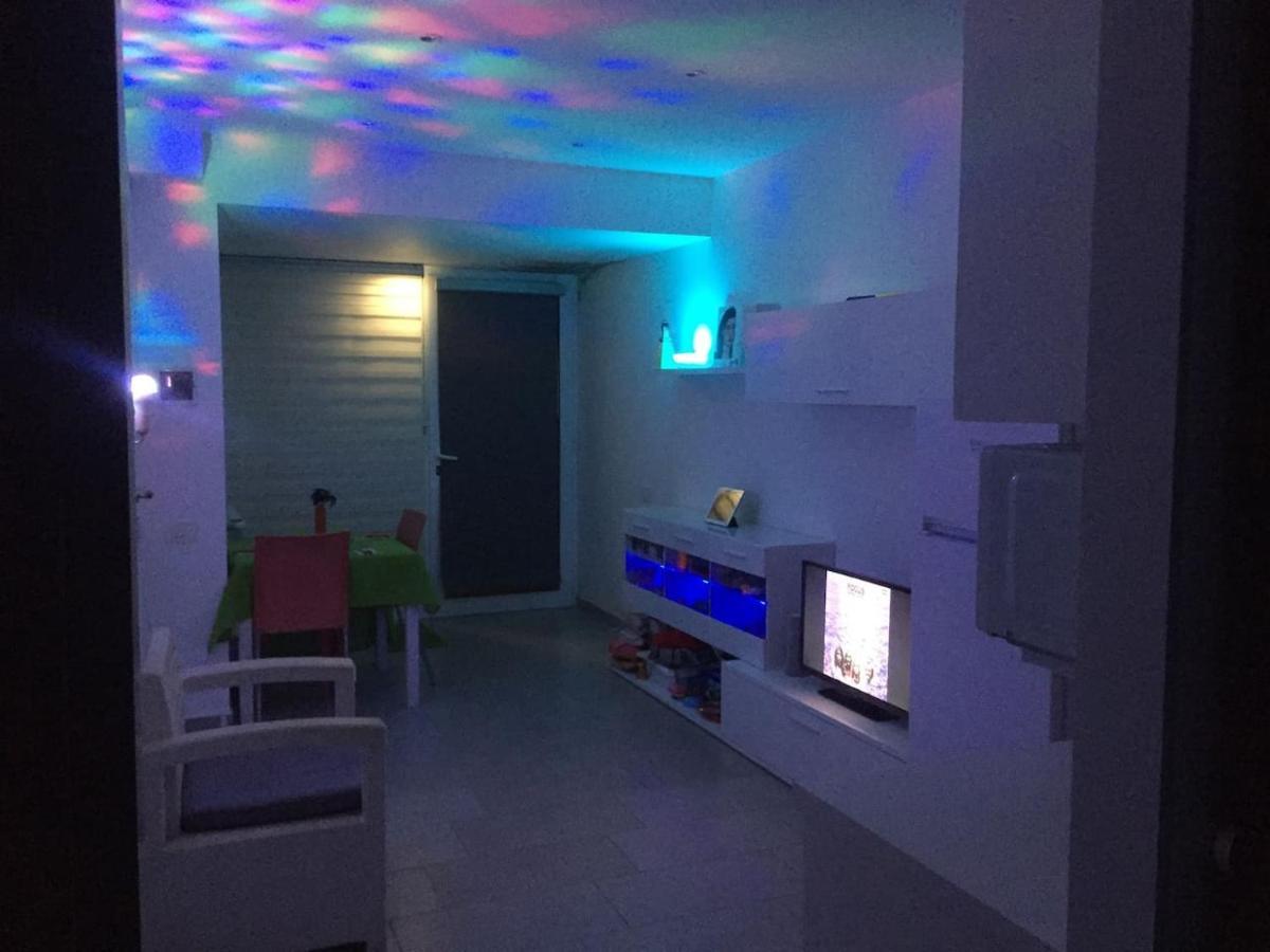 White Home. Casa Relax, Piscina, Free Wi-Fi & Posto Auto. Palerme Extérieur photo